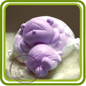 Мишка на подушке - 3D силиконовая форма для мыла, свечей, шоколада, гипса и пр.