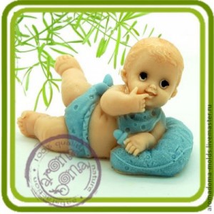 Малыш, младенец  на подушке - РАЗЪЕМНАЯ 3D силиконовая форма для мыла, свечей, шоколада, гипса и пр.